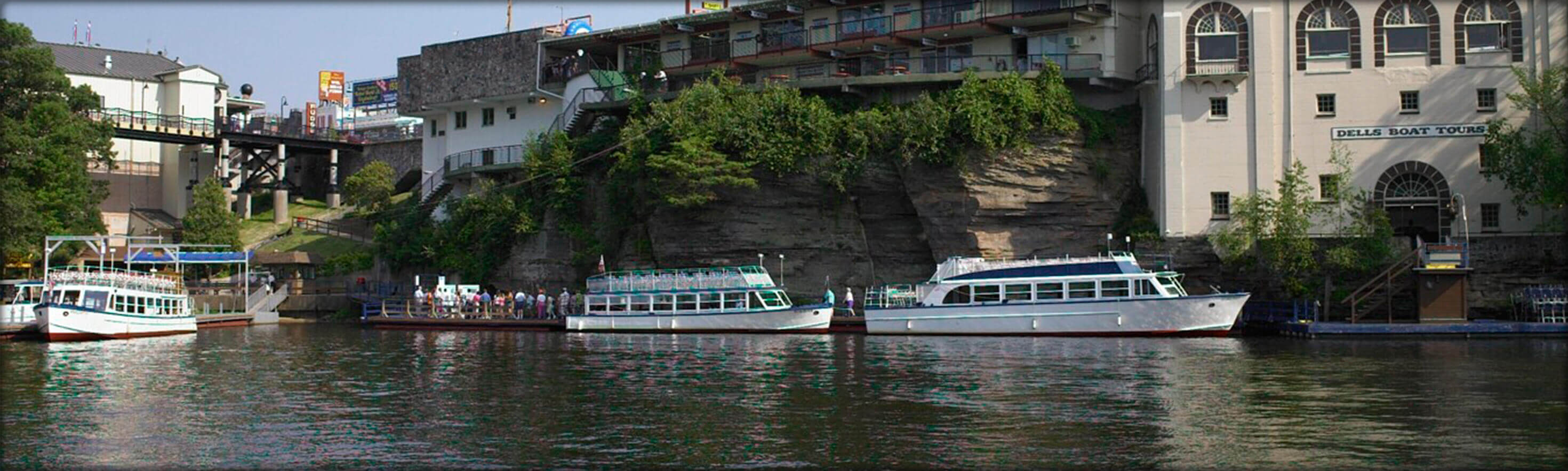 Find Us Dells Boat Tours