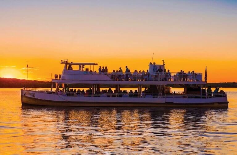 TOURS Dells Boat Tours