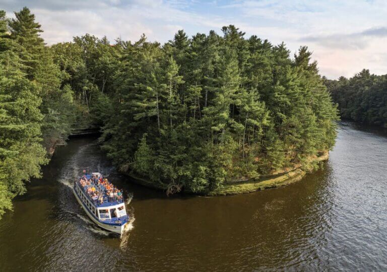 TOURS Dells Boat Tours